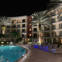 Foto tomada en Melia Orlando Suite Hotel at Celebration  por Bob M. el 2/6/2020