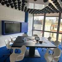 Photo taken at Google Hamburg by Ho B. on 11/15/2023