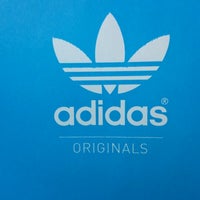 negozio adidas vicino a me