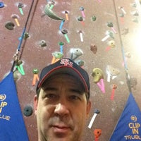 Foto scattata a Rockville Climbing Center da kevin d. il 5/7/2016