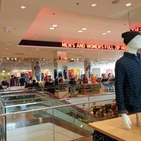 Photo taken at UNIQLO by Hyojin J. on 10/17/2012