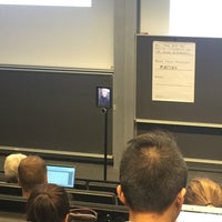 รูปภาพถ่ายที่ IT-Universitetet โดย Ondřej T. เมื่อ 9/7/2017