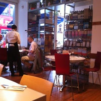 Photo taken at Carluccios&amp;#39;s by Fiona D. on 5/15/2013