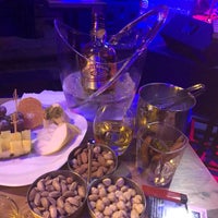 Photo taken at Öküz Brasserie &amp;amp; Restaurant by Sasan a. on 9/15/2017