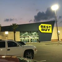 Photo taken at Best Buy by Vincent M. on 5/10/2016