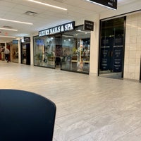 Photo taken at Peachtree Center Food Court by Phillip D. on 3/9/2020