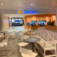 Photo taken at Sun Trust Bank by Phillip D. on 12/16/2019