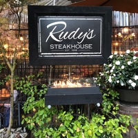 9/28/2021 tarihinde Tyler V.ziyaretçi tarafından Rudy&amp;#39;s Steakhouse'de çekilen fotoğraf