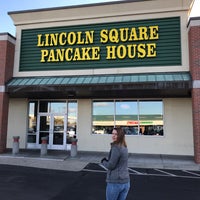 Photo taken at Lincoln Square Pancake House by Benjamin E. on 11/10/2017