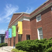 รูปภาพถ่ายที่ Delaware Art Museum โดย Richard V. เมื่อ 6/1/2016