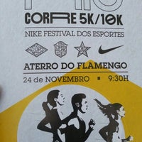 Photo taken at Nike Rio Corre 10k - Retirada de kit by Thiago Sa on 11/23/2013