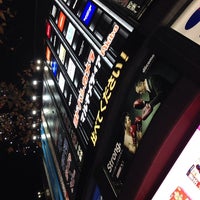 12/10/2013にまゆみにがソフトバンク ヨドバシAkibaで撮った写真