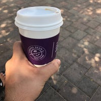 Photo taken at The Coffee Bean &amp;amp; Tea Leaf by Thomas D. on 8/19/2017