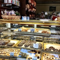 Das Foto wurde bei Backhaus Bakery von ATRS Recyling D. am 11/18/2012 aufgenommen