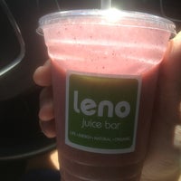 Foto tirada no(a) LENO Fresh Juice por jeffrey g. em 8/24/2013