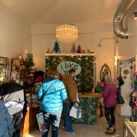 Photo taken at I Like You - Handmade Gifts by Christopher S. on 12/23/2021