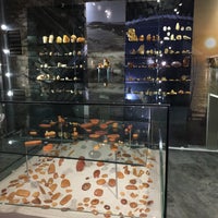Photo taken at Amber Museum-Gallery by Deniz S. on 11/11/2016