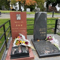 Photo taken at Bruce Lee&amp;#39;s Grave by Michael M. on 10/17/2021