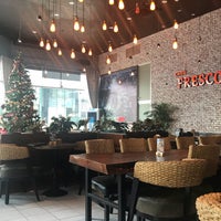 รูปภาพถ่ายที่ Caffè Fresco โดย kien p. เมื่อ 12/3/2017