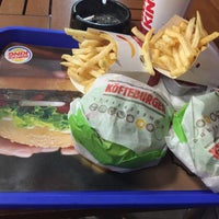 Photo taken at Burger King by zzgr D. on 8/5/2017