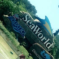 Photo taken at Sea World by 7a9o0onah . on 7/4/2018