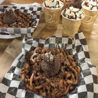 the funnel cakes factory