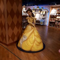 Photo taken at Disney Store by Bianca 2. on 8/9/2017