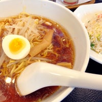 Photo taken at ラーメン餃子館 小次郎 新宿店 by Junkie on 11/12/2020