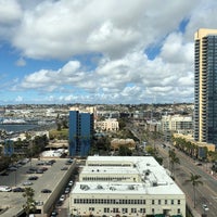 Photo taken at Residence Inn by Marriott San Diego Downtown/Bayfront by Yian on 3/9/2019