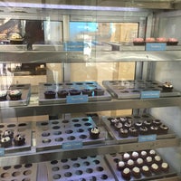 Photo taken at Bite Me Cupcakes by Aditi S. on 10/17/2015