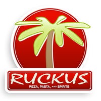 Das Foto wurde bei Ruckus Pizza, Pasta &amp;amp; Spirits von Ruckus Pizza, Pasta &amp;amp; Spirits am 3/11/2015 aufgenommen