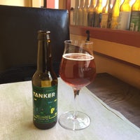 Foto tirada no(a) Hopner Beer Restaurant por Veljo H. em 5/21/2015