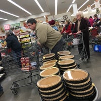Photo taken at Hy-Vee by Stephanie R. on 12/23/2016