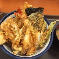 Photo taken at 天丼てんや by 封神龍 （. on 8/8/2018