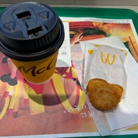 Photo taken at McDonald&amp;#39;s by 封神龍 （. on 4/22/2024