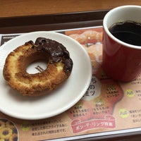 Photo taken at Mister Donut by 封神龍 （. on 12/15/2015