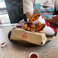 Photo taken at Fuddruckers by Corrie J. on 7/20/2022