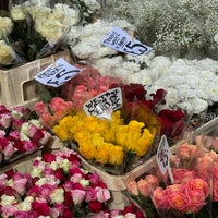 Photo taken at Columbia Road Flower Market by Layla K. on 4/7/2024