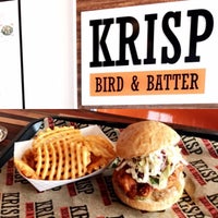 รูปภาพถ่ายที่ Krisp Bird &amp;amp; Batter โดย Kat Y. เมื่อ 3/28/2017