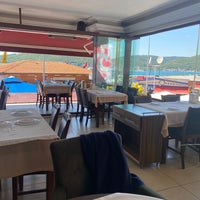 Photo taken at Yedigül Balık Restaurantı by Fcevt on 7/16/2022