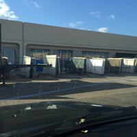 Photo prise au Houston Granite Discounters (We Bring the show room to you) par Keith N. le2/27/2016