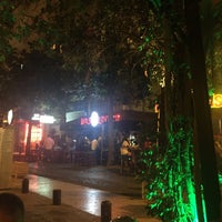 9/22/2017 tarihinde Evgeniaziyaretçi tarafından Tonic Café Bar'de çekilen fotoğraf