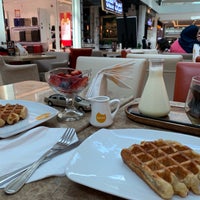 Photo taken at Yummy Waffle Cafe by Mila S. on 12/18/2018