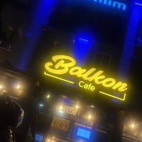 Foto diambil di Cafe Balkon oleh Ramazan Tüfek pada 4/24/2023