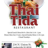 รูปภาพถ่ายที่ Thai Tida Restaurant โดย Natta O. เมื่อ 6/23/2013