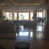 Photo taken at Hilton Al Hamra Beach &amp;amp; Golf Resort by ronystar on 9/12/2018