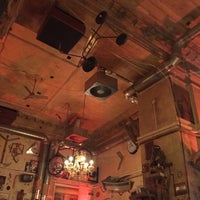 Foto scattata a Csendes Vintage Bar &amp;amp; Cafe da Anton K. il 12/27/2015