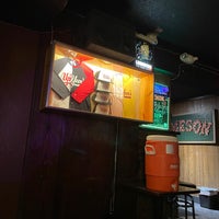 4/2/2022 tarihinde Christine P.ziyaretçi tarafından Yur&amp;#39;s Bar &amp;amp; Grill'de çekilen fotoğraf