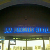 Photo taken at DNA Discovery Lab (Field Museum) by L H. on 1/6/2013