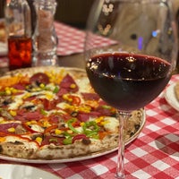 9/15/2021 tarihinde Ceren Й.ziyaretçi tarafından Double Zero Pizzeria'de çekilen fotoğraf